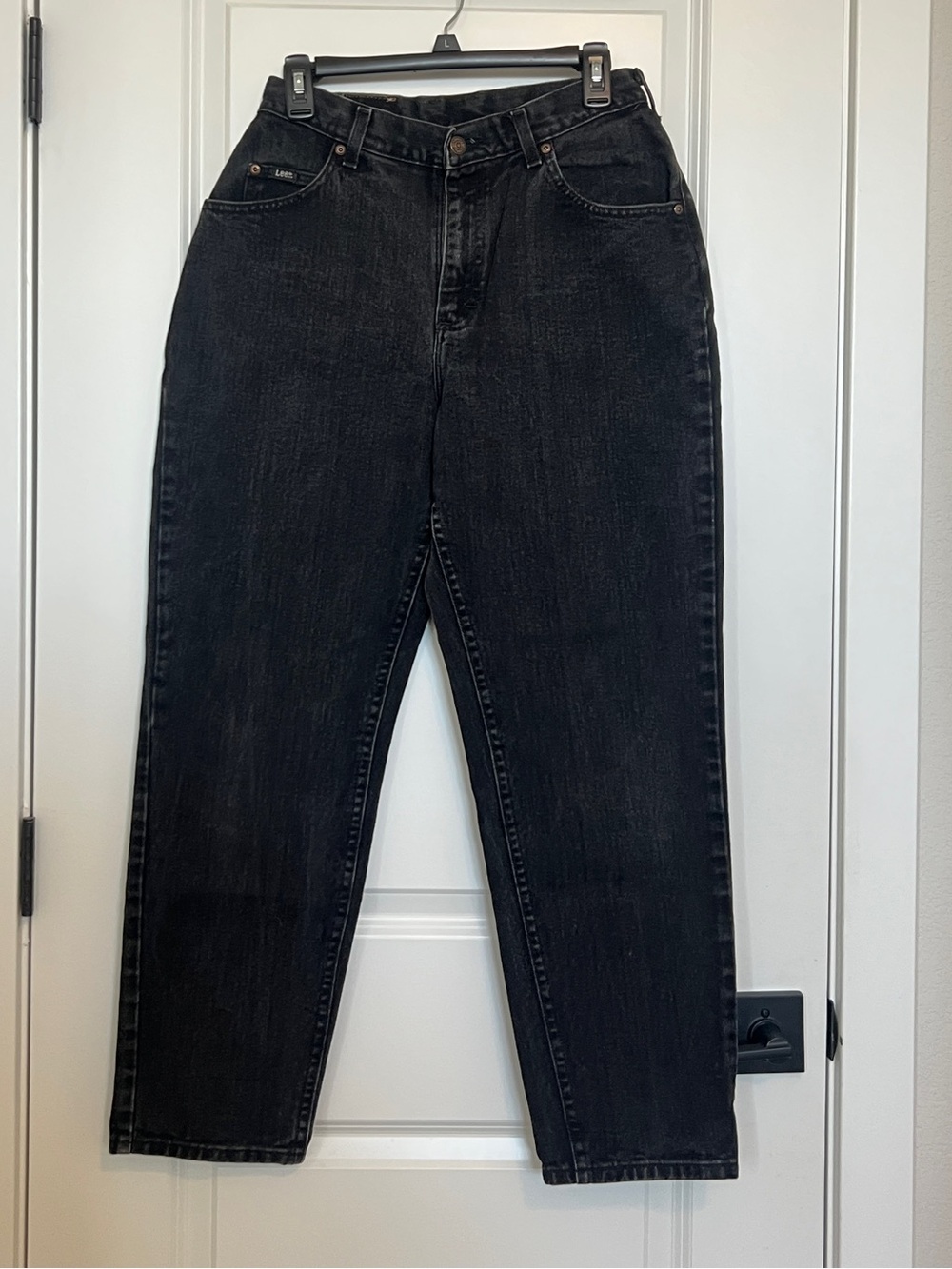 Black High-Rise Women’s Jeans